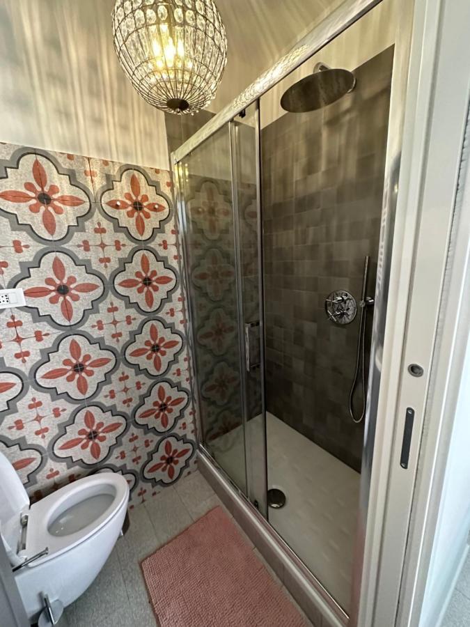 Bed and Breakfast Elegante Stanza Rossa Mottino23 Lerici Zewnętrze zdjęcie
